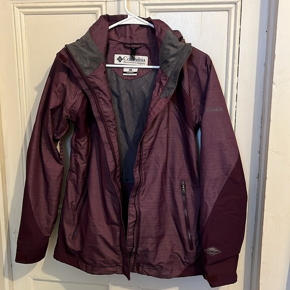 Columbia Women’s Interchange 3-in-1 Ski Jacket - Picture 11 of 14